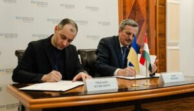 Україна домовилася про відкриття нового пункту пропуску на кордоні з Угорщиною