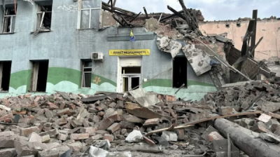 Окупанти завдали ракетних ударів по Мирнограду, 10 людей поранено, зруйновано під’їзд, пошкоджено багатоповерхівки