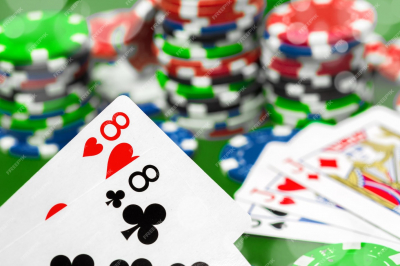 Как играть в онлайн покер и получать опыт?