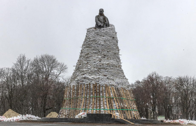 Чому росіяни не демонтують пам’ятники Шевченку