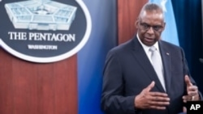 Міністра оборони США шпиталізували через «проблему з сечовим міхуром»